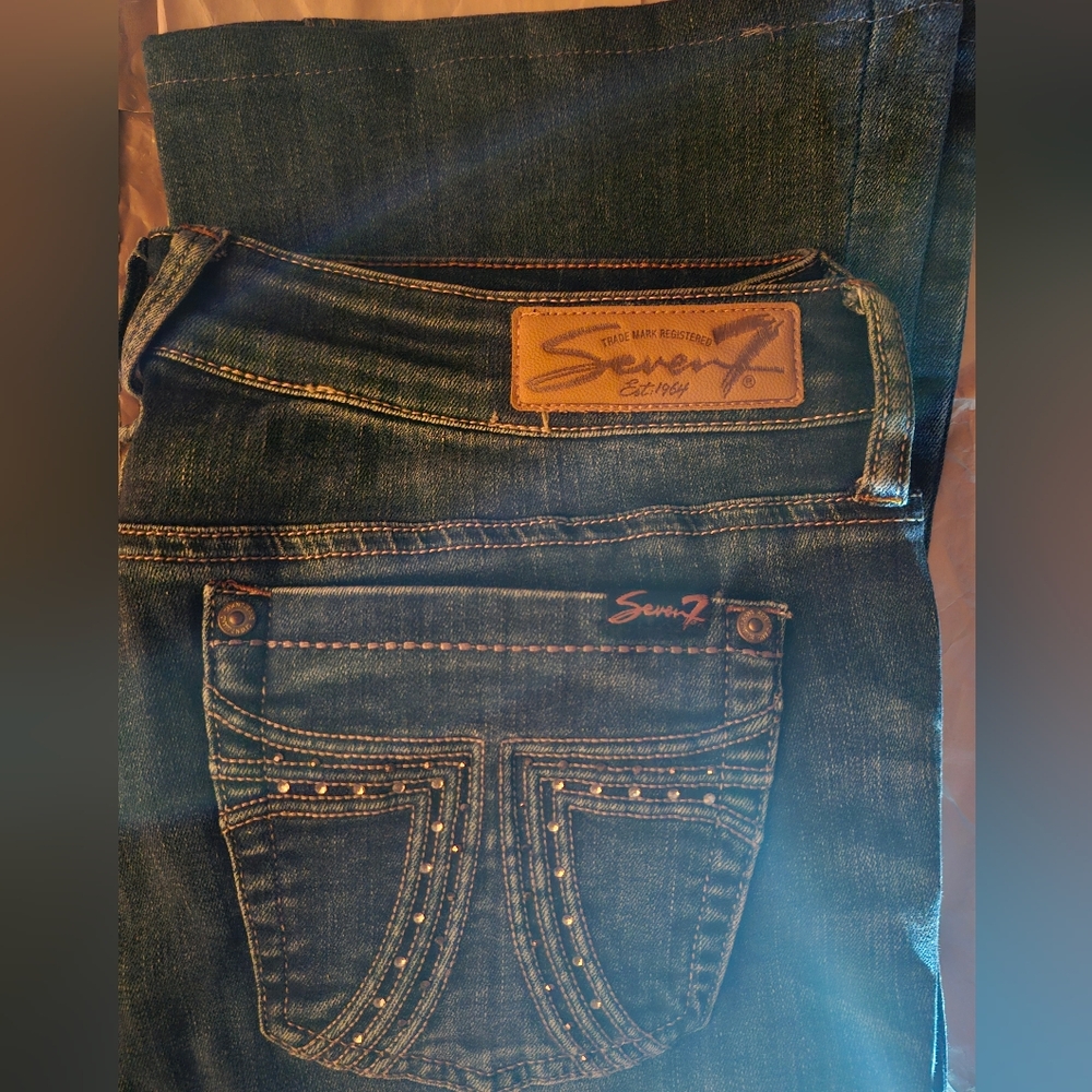 Seven 7 BLUE JEANS With SILVER BLING POCKETS, Womens 12